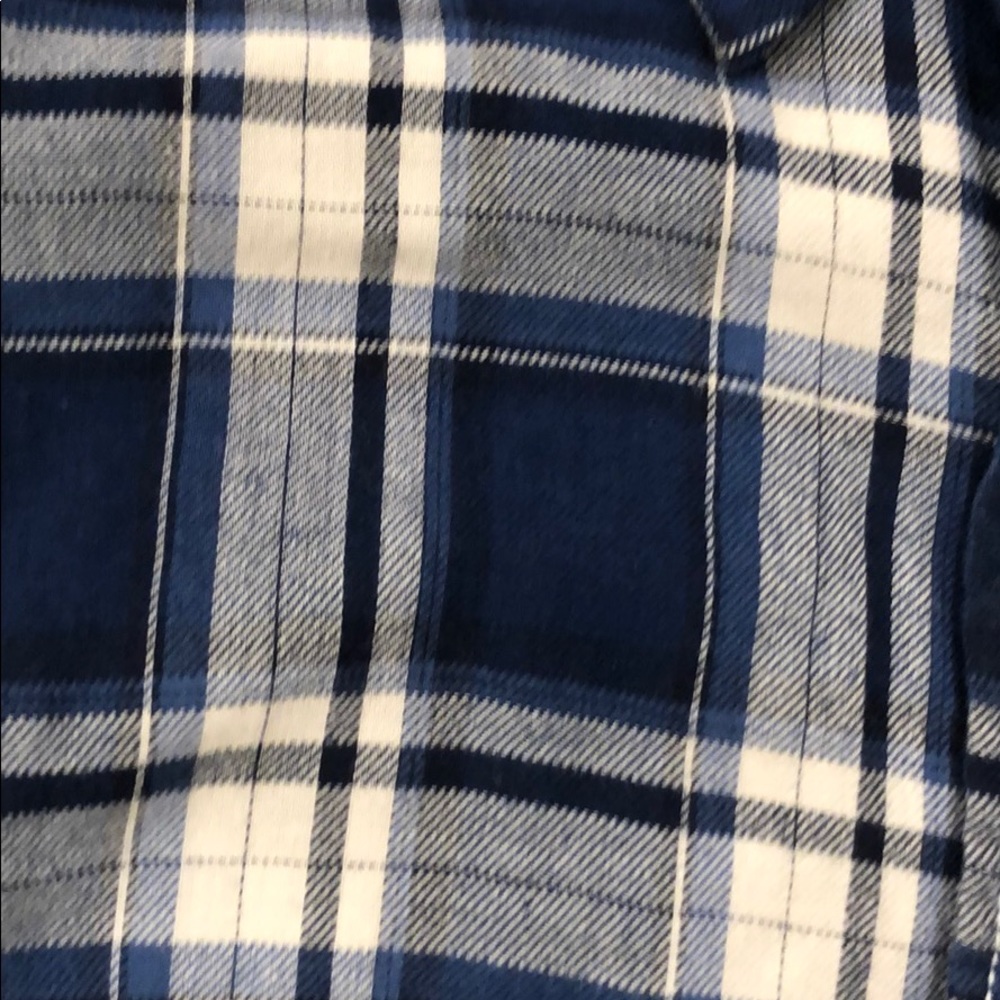 Men’s button down shitrt - Picture 2 of 3